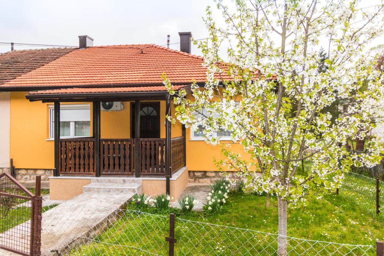 Apartman Olga Perucac Exterior photo